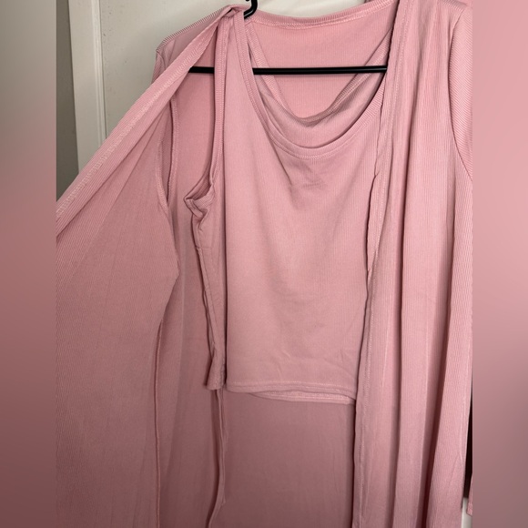 Pink Women's Ribbed Pajama Set Size Medium - Picture 4 of 8